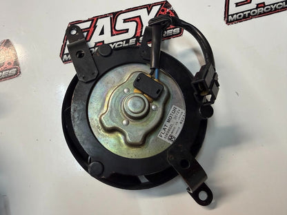 Thermo Radiator Fans Yamaha R1 2004-2006 OEM 5VY-12405-00