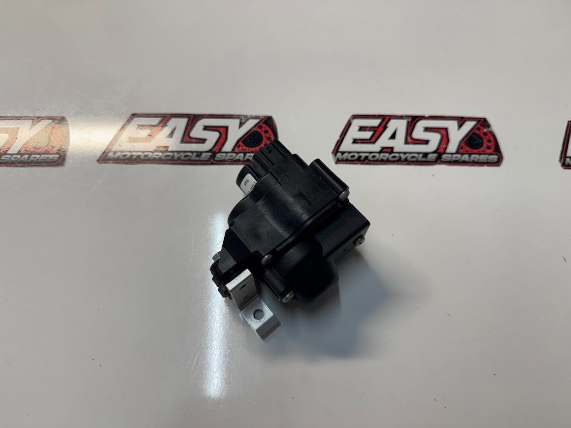 Yamaha YZF R1 2015-2022 Exhaust Servo Motor OEM Genuine 2CR-85820-00