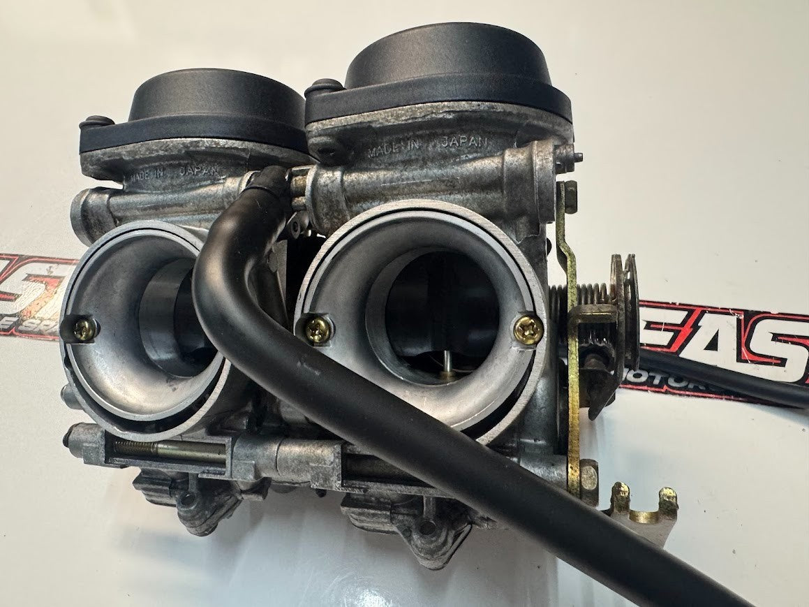 Suzuki VL 1500 Intruder 1998-2004 Throttle Bodies OEM Genuine 13202-10F22