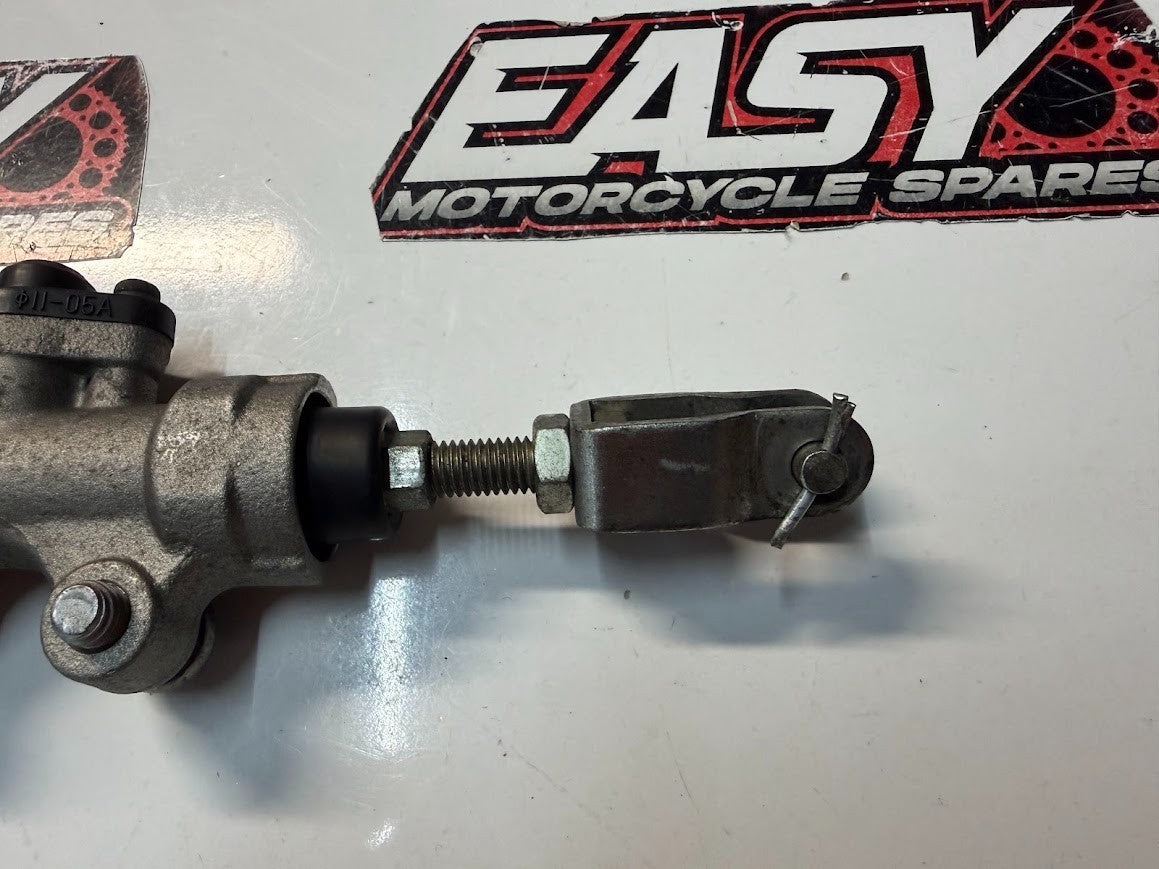 Rear Master Cylinder Suzuki GSF 1250 S Bandit 2007-2016 OEM 69600-17C20