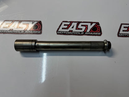 Front Wheel Axle Suzuki GSXR 1000 2005-2008 OEM 54711-41G00