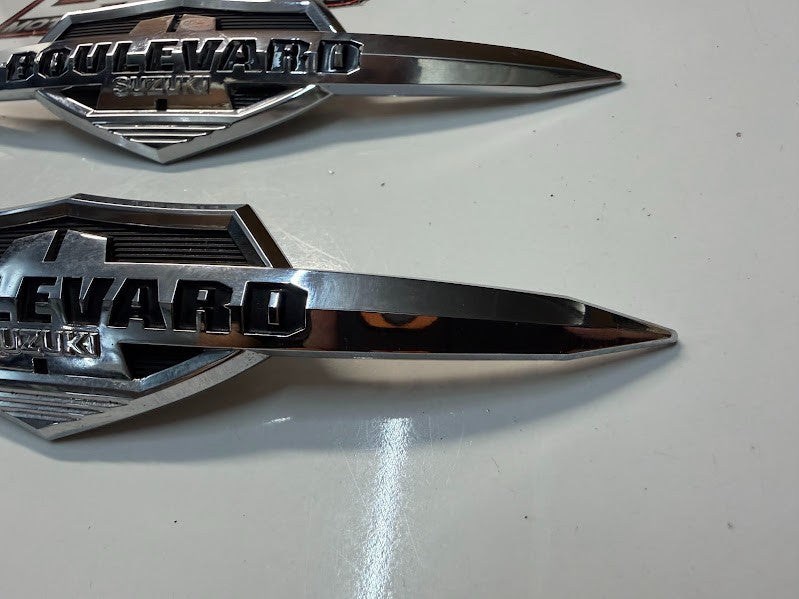 Tank Badges Emblem Suzuki Boulevard C109R VLR 1800 T 2008-2014 OEM 68111-22H00
