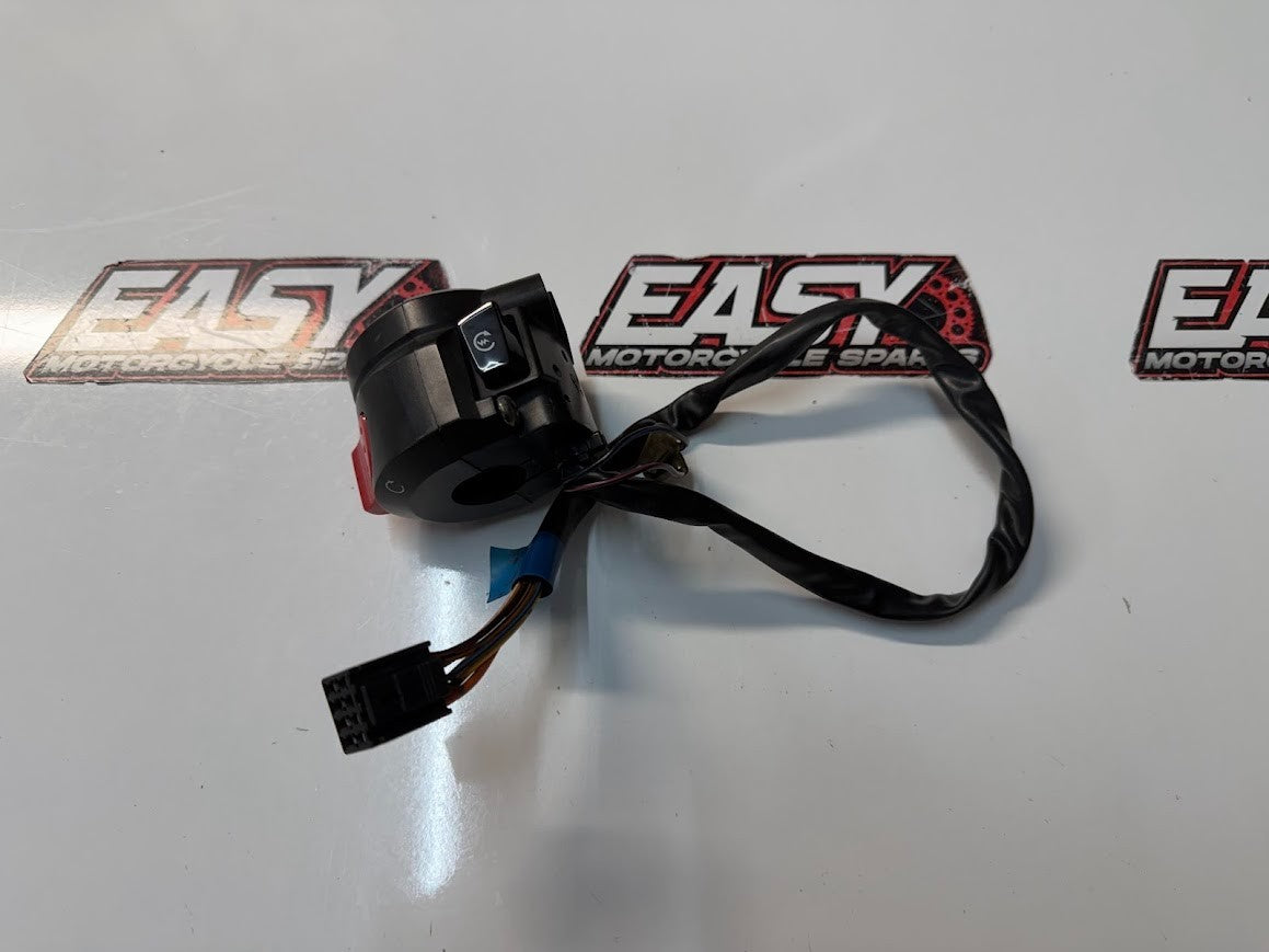 RH Switch Block Controls Suzuki GSXR 1000 2005-2006 OEM 37200-41G80