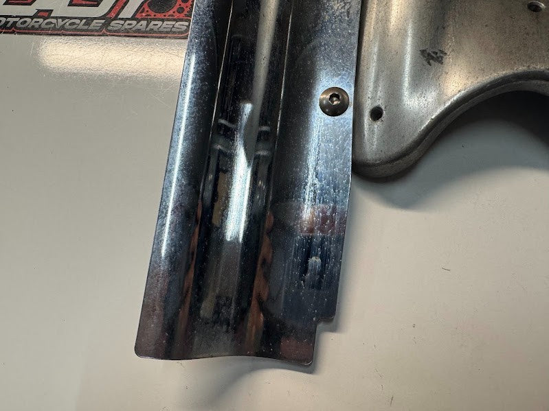 Suzuki VL 1500 Intruder 1998-2004 Headlight Bracket Housing OEM 51850-10F01