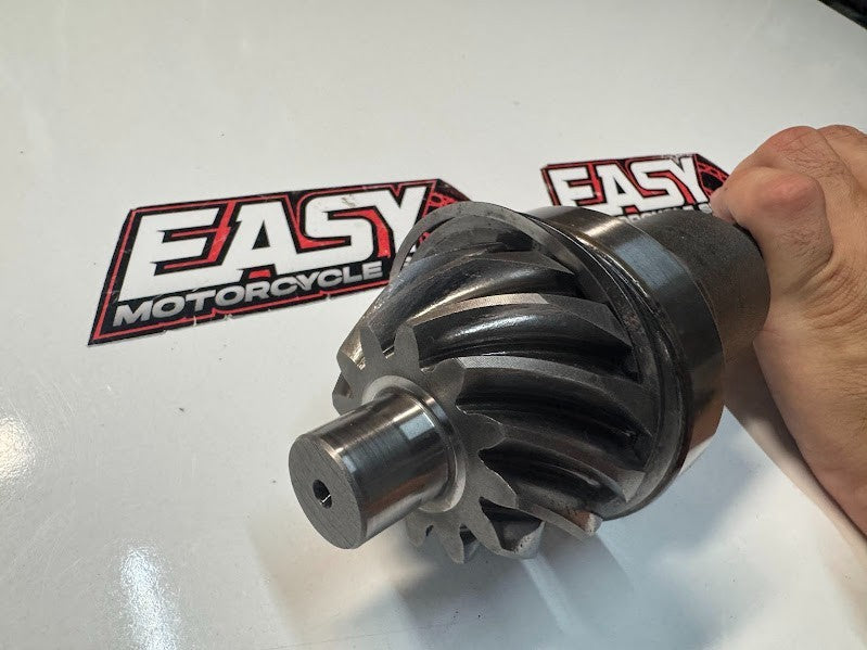 Suzuki VL 1500 Intruder 1998-2009 Final Drive Bevel & Shaft OEM 27151-10F00