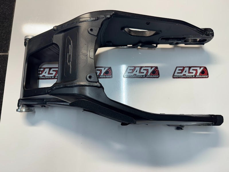 Yamaha YZF R1 2015-2025 Swingarm Suspension OEM Genuine B3L-22110-00