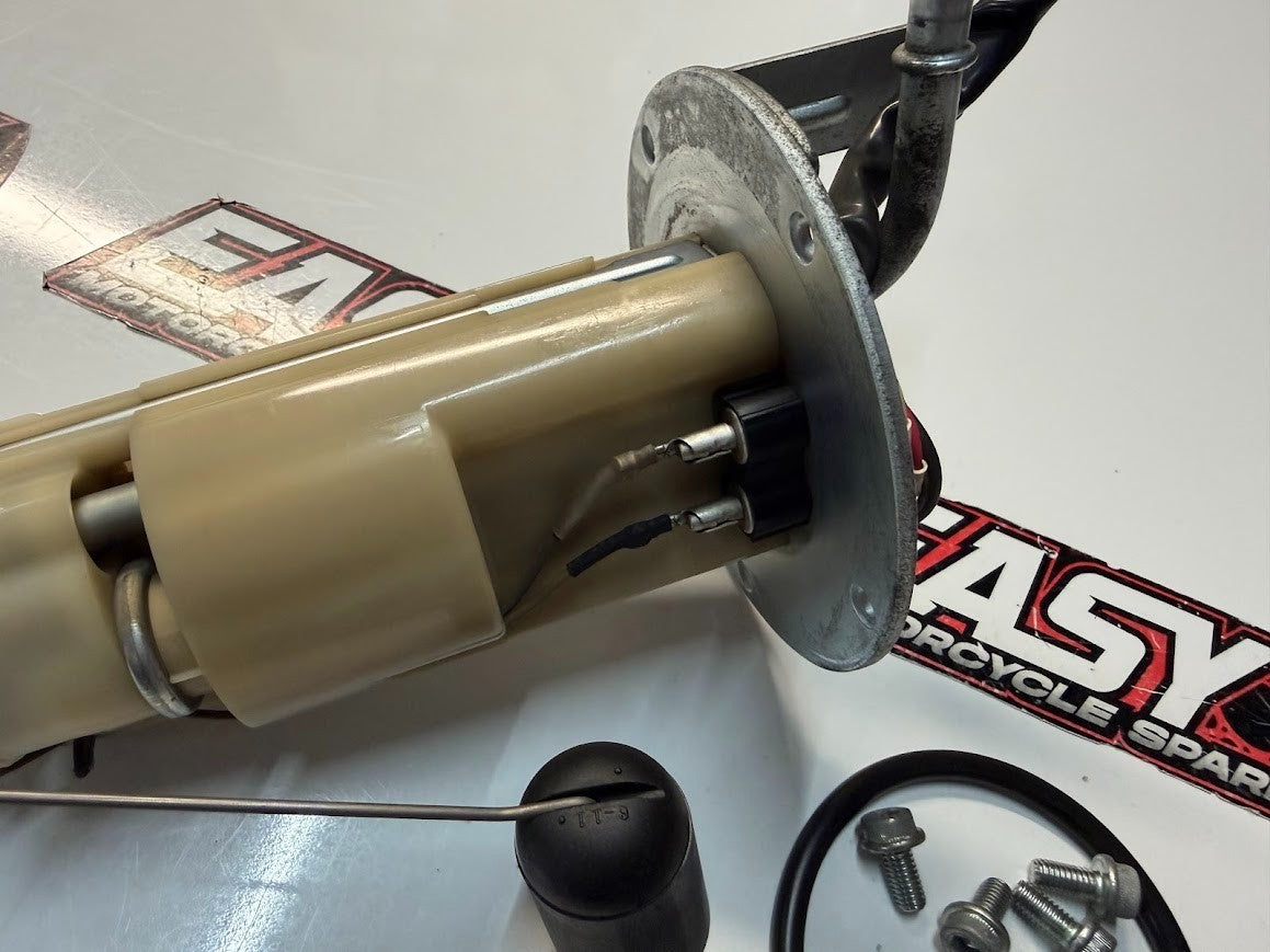 Fuel Pump Assembly Suzuki GSXR 1000 2012-2014 OEM 15100-47H10