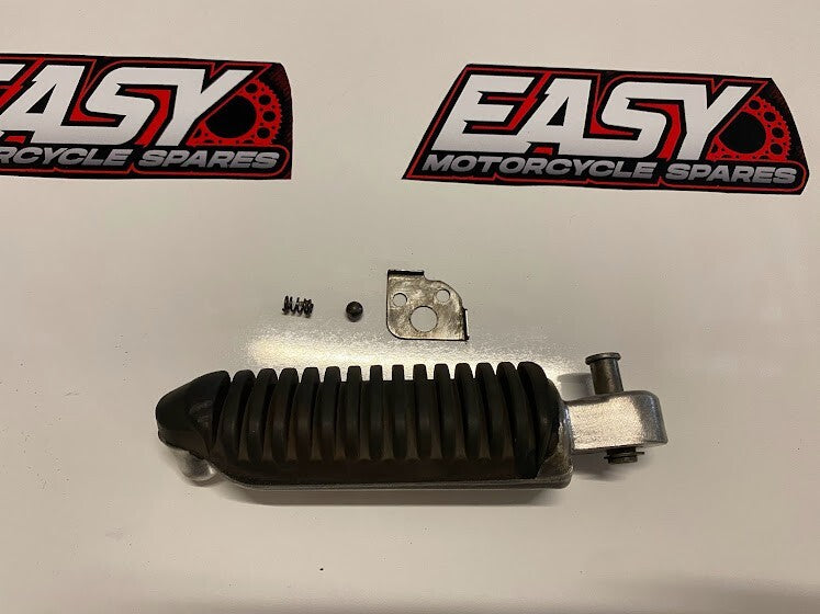 LH Pillion Peg Suzuki GSX 750F 04-06 2004 43710-08F00