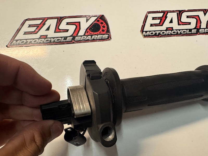 BMW F800 ST 2009 Heated Throttle Tube OEM Genuine 61317708286