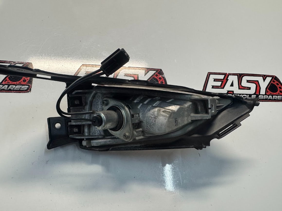 Suzuki GSXR 1000 2009-2016 RH Rear Blinker Indicator OEM Genuine 35603-47H00