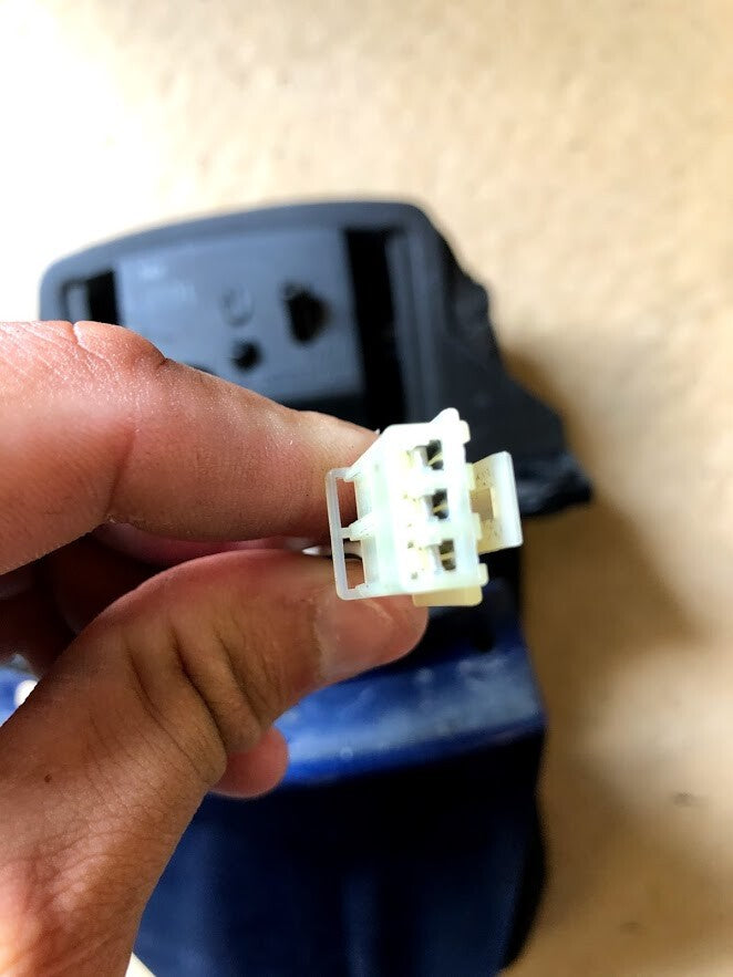 Brake Light Suzuki SV650 03-09 2007 35710-16G31