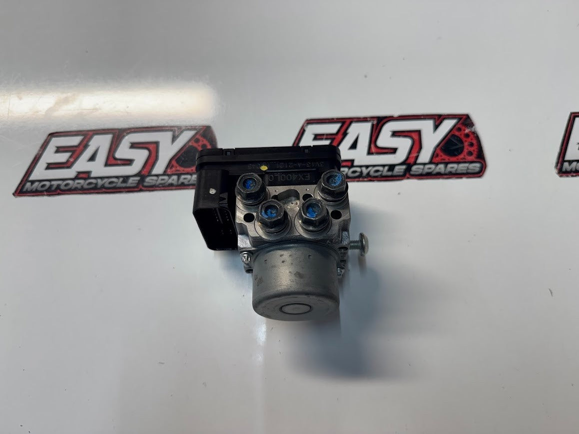 Kawasaki Ninja 500 2024-2025 ABS Pump Module OEM Genuine 16082-0952