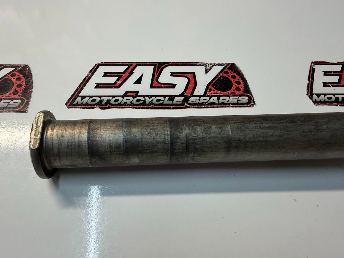 Rear Wheel Axle Suzuki GSXR 1000 2001-2008 OEM 64711-33E20