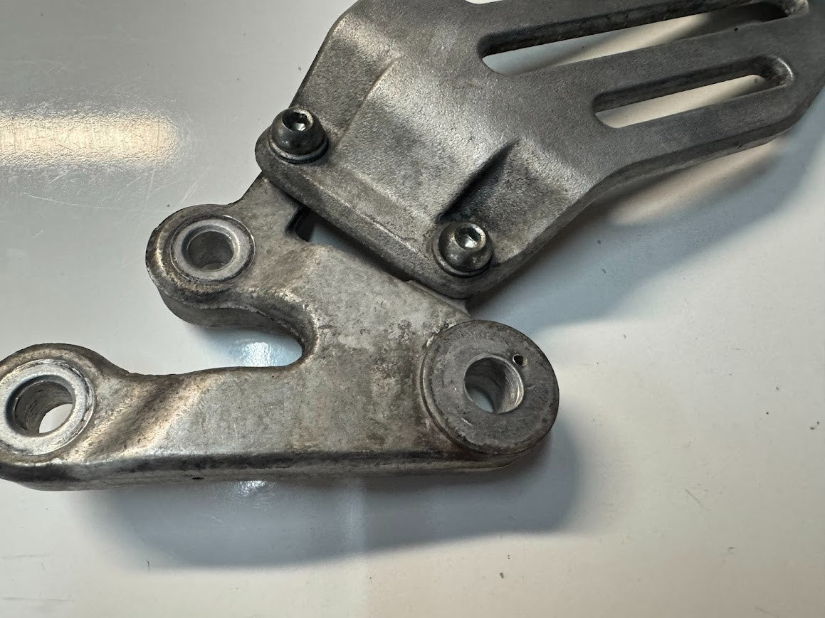 Yamaha YZF R15 2011-2018 LH Foot Peg Bracket OEM Genuine 2PK-F7442-00