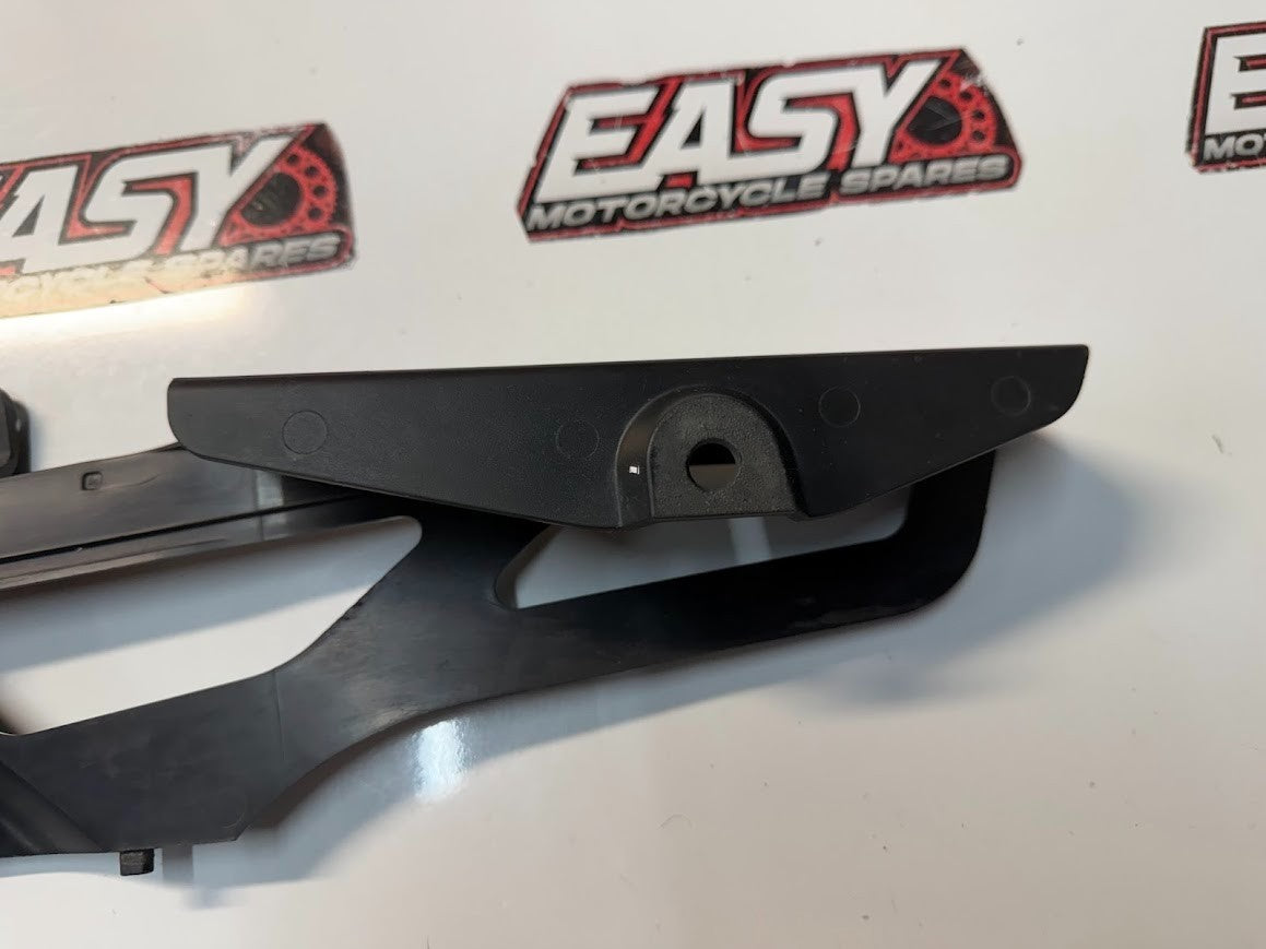 Lower Rear Chain Guard Suzuki GSXR 1000 2005-2006 OEM 61321-41G00
