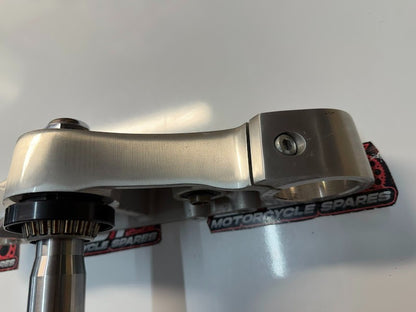Triple Trees Suzuki Boulevard C109R VLR 1800 T 2008-2014 OEM 51410-22H00