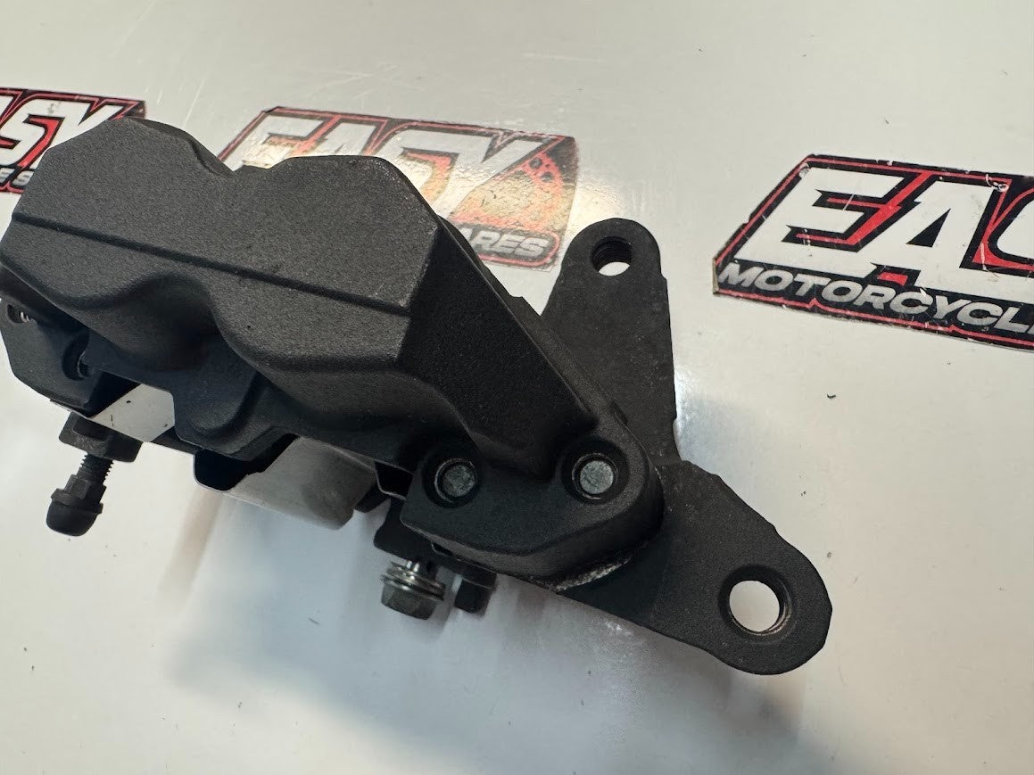 Suzuki VL 1500 Intruder 2002-2009 Rear Brake Caliper OEM Genuine 69100-10F10-999