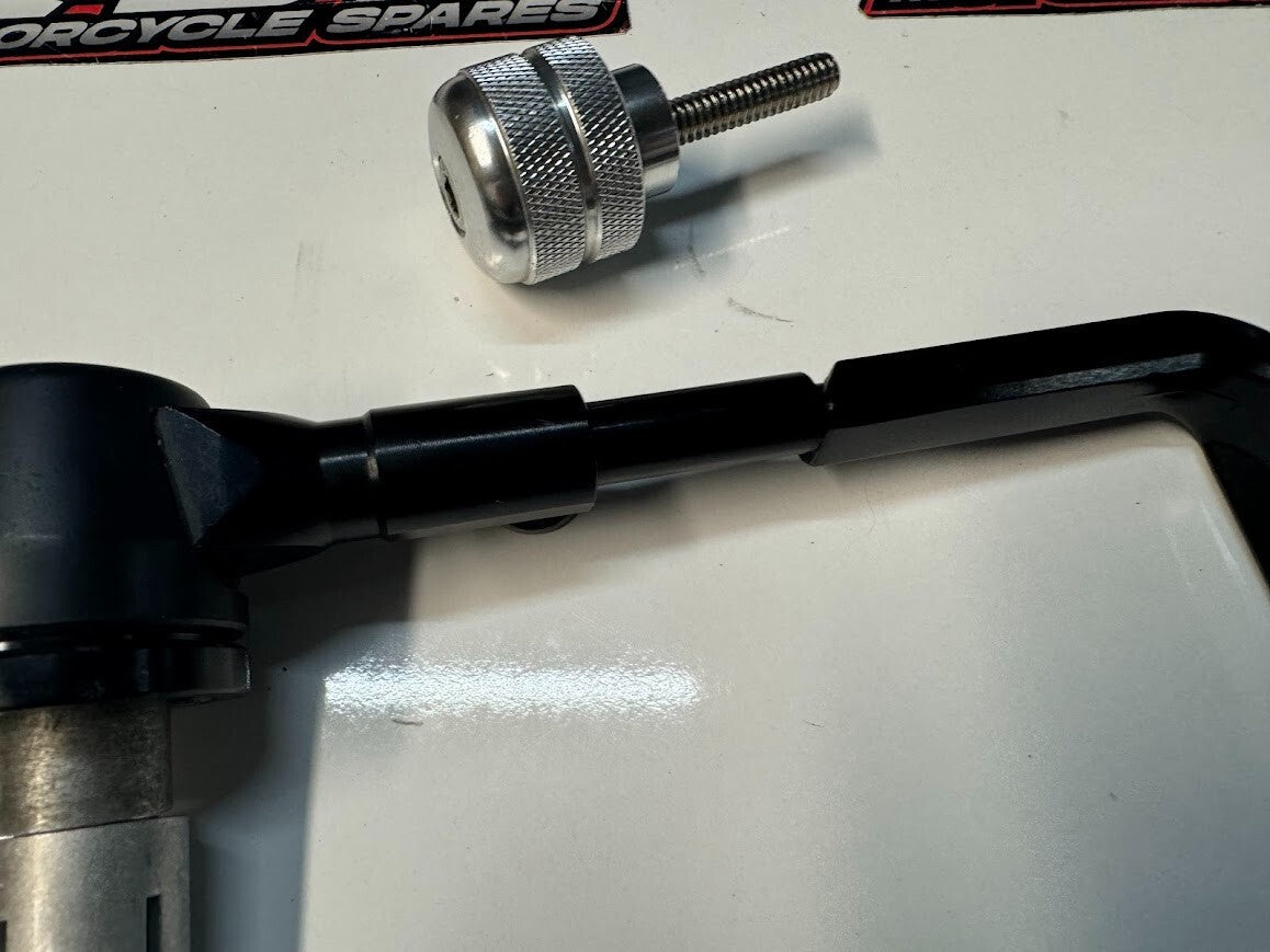 RH Lever Guard Suzuki GSXR 1000 07-08 2007