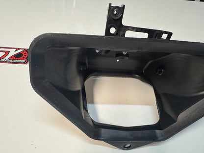 Yamaha YZF R1 2015-2019 Centre Ram Intake Duct 4 OEM Genuine 2CR-2838U-00