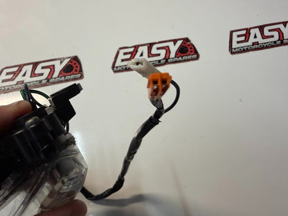 LH Front Blinker Indicator Honda CBR 1000 RR 2008-2016 OEM 33455-MFL-641