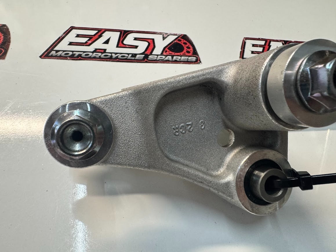 Yamaha YZF R1 2015-2019 Shock Linkages OEM Genuine 2CR-2217A-00