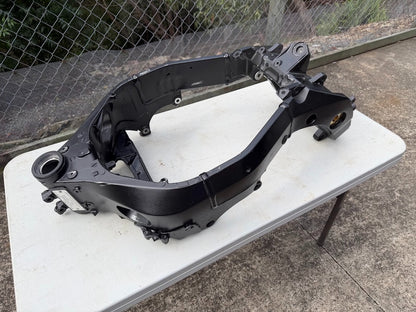 Main Frame Clear Title Suzuki GSXR 1000 2005-2006 OEM 41000-41G00-YAP