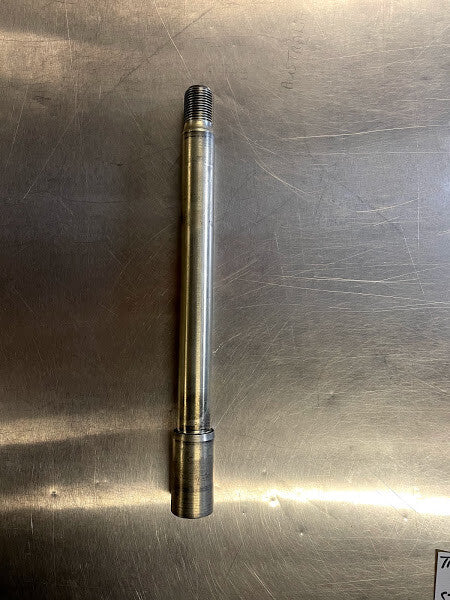 Front Axle Triumph Street Triple 675 2013