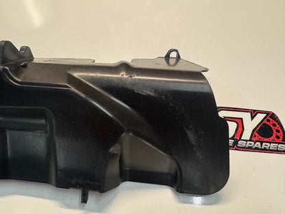 Suzuki GSXR 1000 2009-2016 Radiator Heat Shield OEM Genuine 17771-47H00