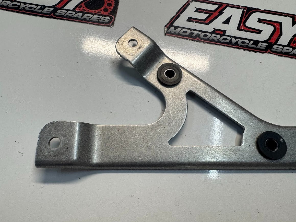 Suzuki GSXR 1000 2009-2016 Regulator Bracket Mount OEM Genuine 32831-47H10