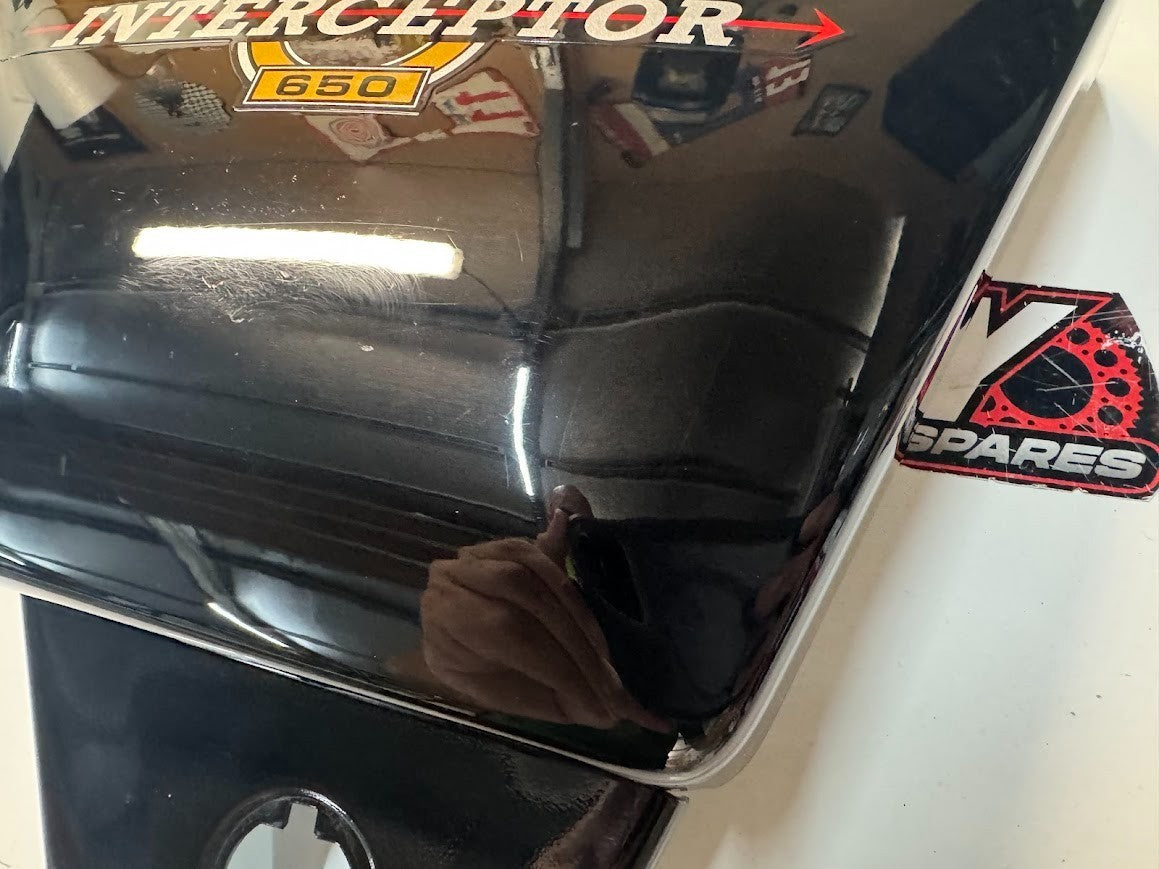 Royal Enfield Interceptor 650 2022 RH Side Cover Panel OEM 1030065 Euro 5