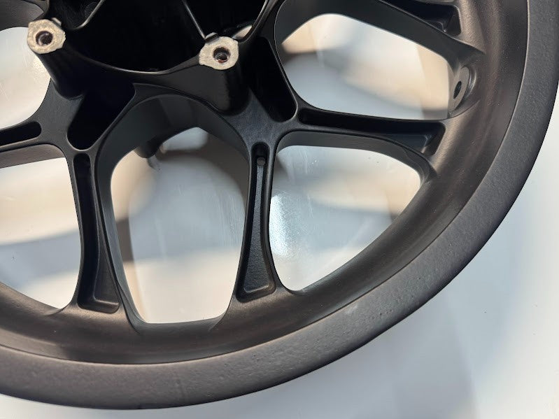 Yamaha YZF R1 2020 Front Wheel Rim OEM Genuine 2CR-25168-00 *READ DESCRIPTION*