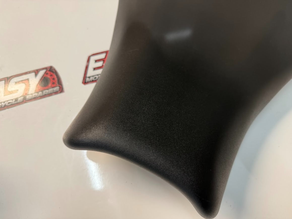 Rider Seat Suzuki GSXR 1000 2005-2006 OEM 45100-41G02-6BY