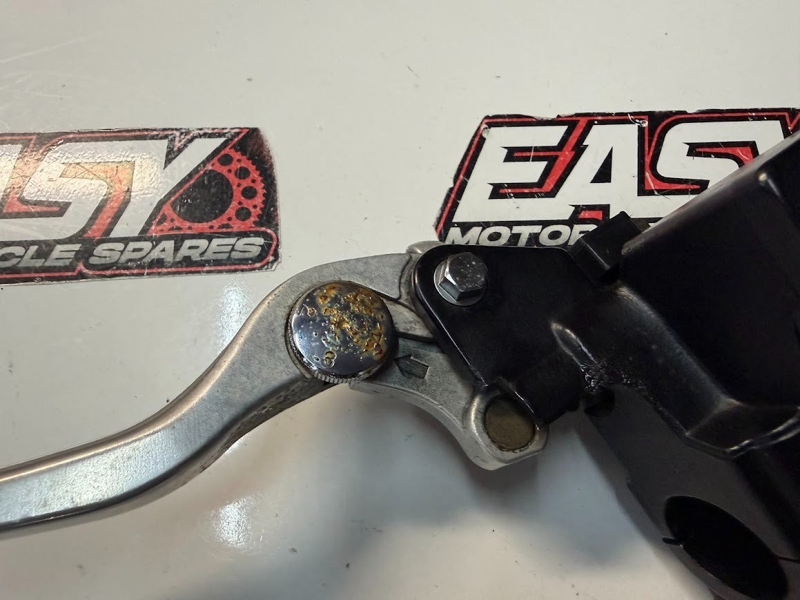 Clutch Master Cylinder Suzuki GSF 1250 S Bandit 2007-2016 OEM 59800-32F12