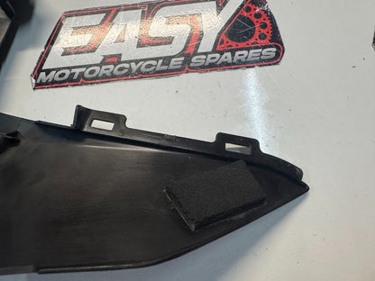 Suzuki GSXR 1000 2009-2016 RH Side Frame Cover OEM Genuine 47421-47HA0