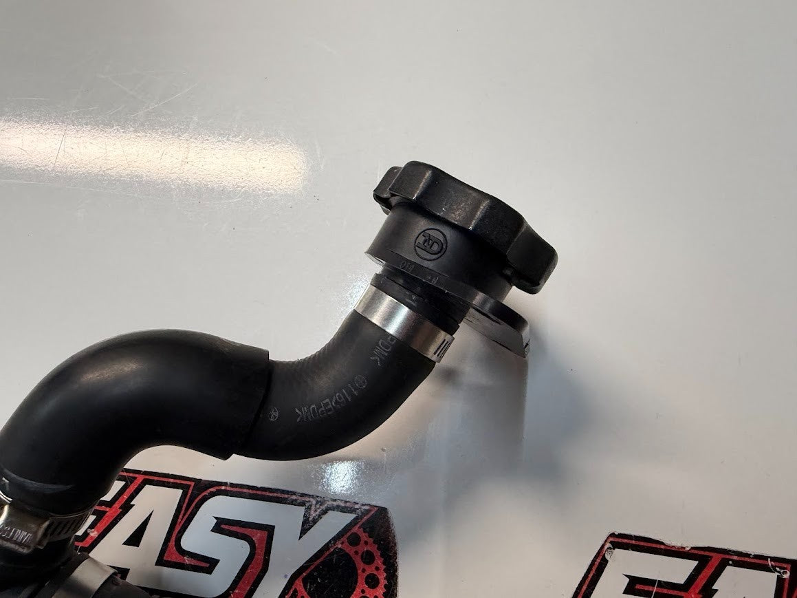 Coolant Hose Cap Assy Suzuki Boulevard C109R VLR 1800 T 2008-2014 17791-24D00