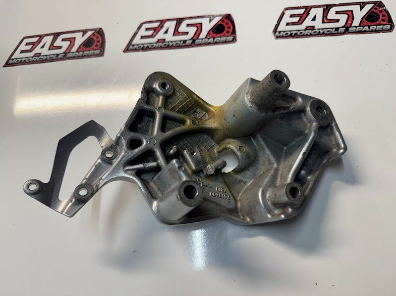 BMW F800 ST 2009 RH Foot Peg Bracket Rearset OEM Genuine 46717684320
