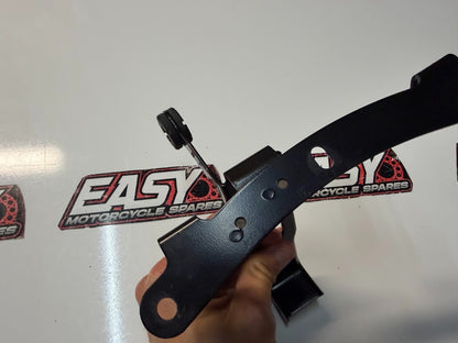 Radiator Support Bracket Suzuki GSXR 1000 2007-2008 OEM 17790-21H00