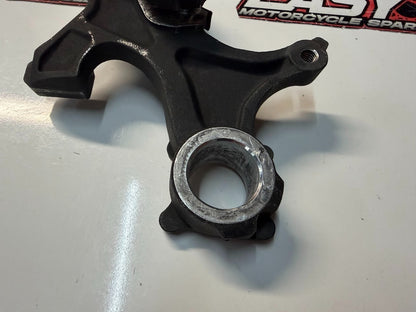 Rear Brake Caliper Holder Suzuki GSXR 1000 2007-2008 OEM 69150-21H00