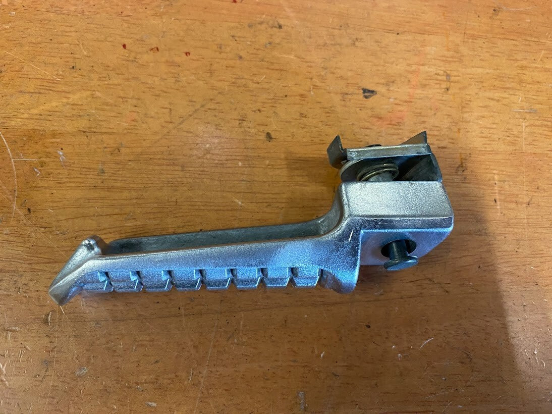 LH Pillion Peg Kawasaki ZX-10 1988 34028-1488