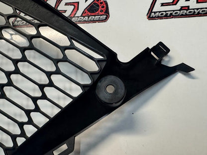 Suzuki GSXR 1000 2007-2008 Lower Cowling Grill Fairing OEM Genuine 94498-21H00