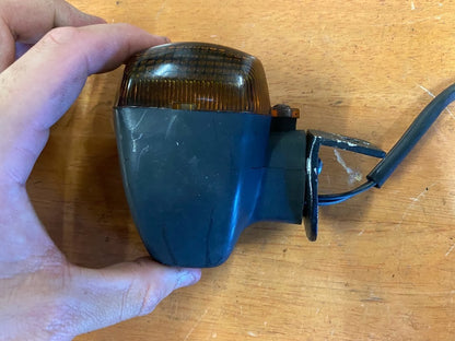 Front Right Blinker Yamaha FZS 600 1998