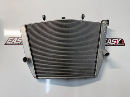 Radiator Cooling Suzuki GSXR 1000 2007-2008 OEM 17710-21H00