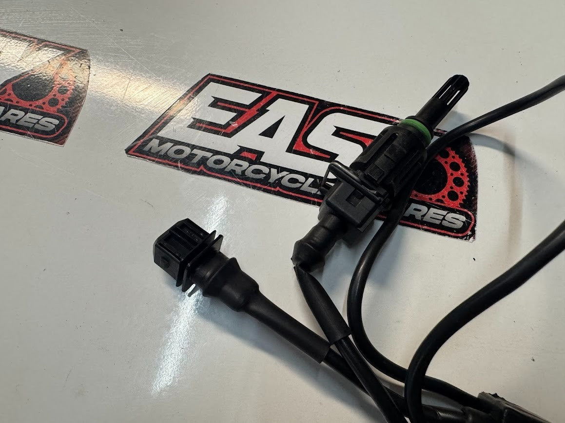 BMW S1000RR 2010-2016 Booster Plug Kit K46