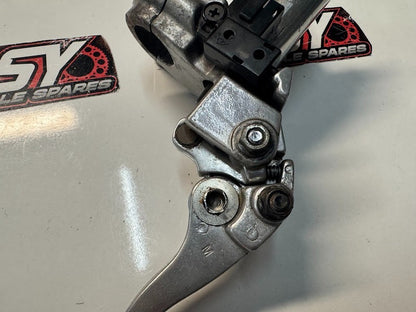 Suzuki VL 1500 Intruder 1998-2004 Clutch Master Cylinder OEM Genuine 59800-10F00