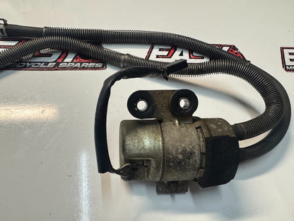 Suzuki VL 1500 Intruder 1998-2004 Fuel Pump OEM Genuine 15100-10F01