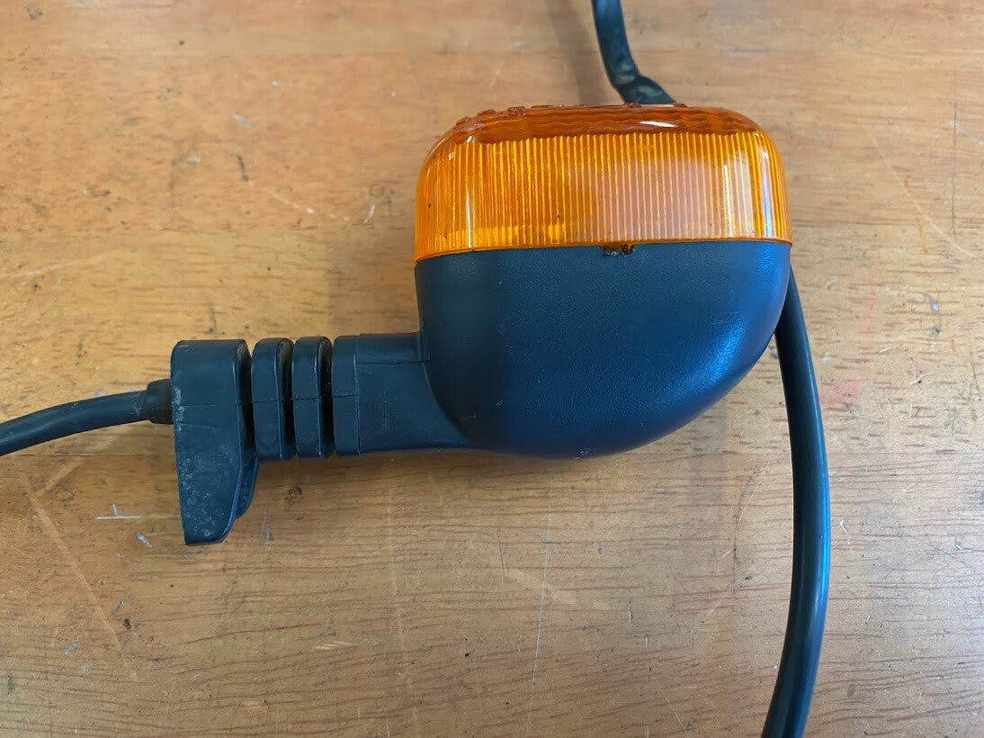 Right Rear Blinker Yamaha FZ6-S 04-09 2006 5VX-83340-10-00