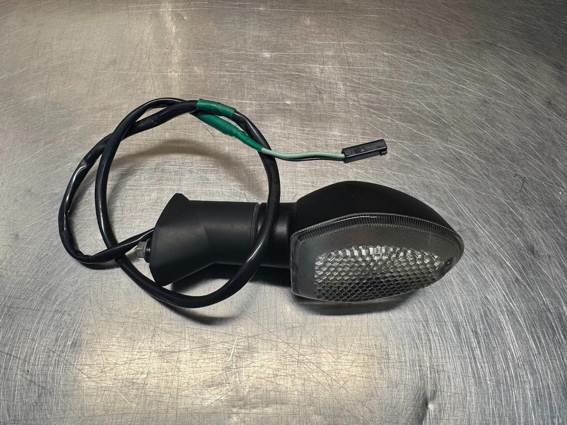 Suzuki GSX-S 1000 2015-2020 RH Rear Blinker Indicator OEM Genuine 35603-08JC0
