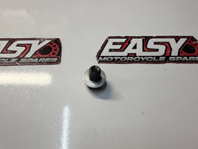 Sump Drain Bolt Kawasaki Vulcan VN900 Classic 2006-2010 OEM 92066-1174