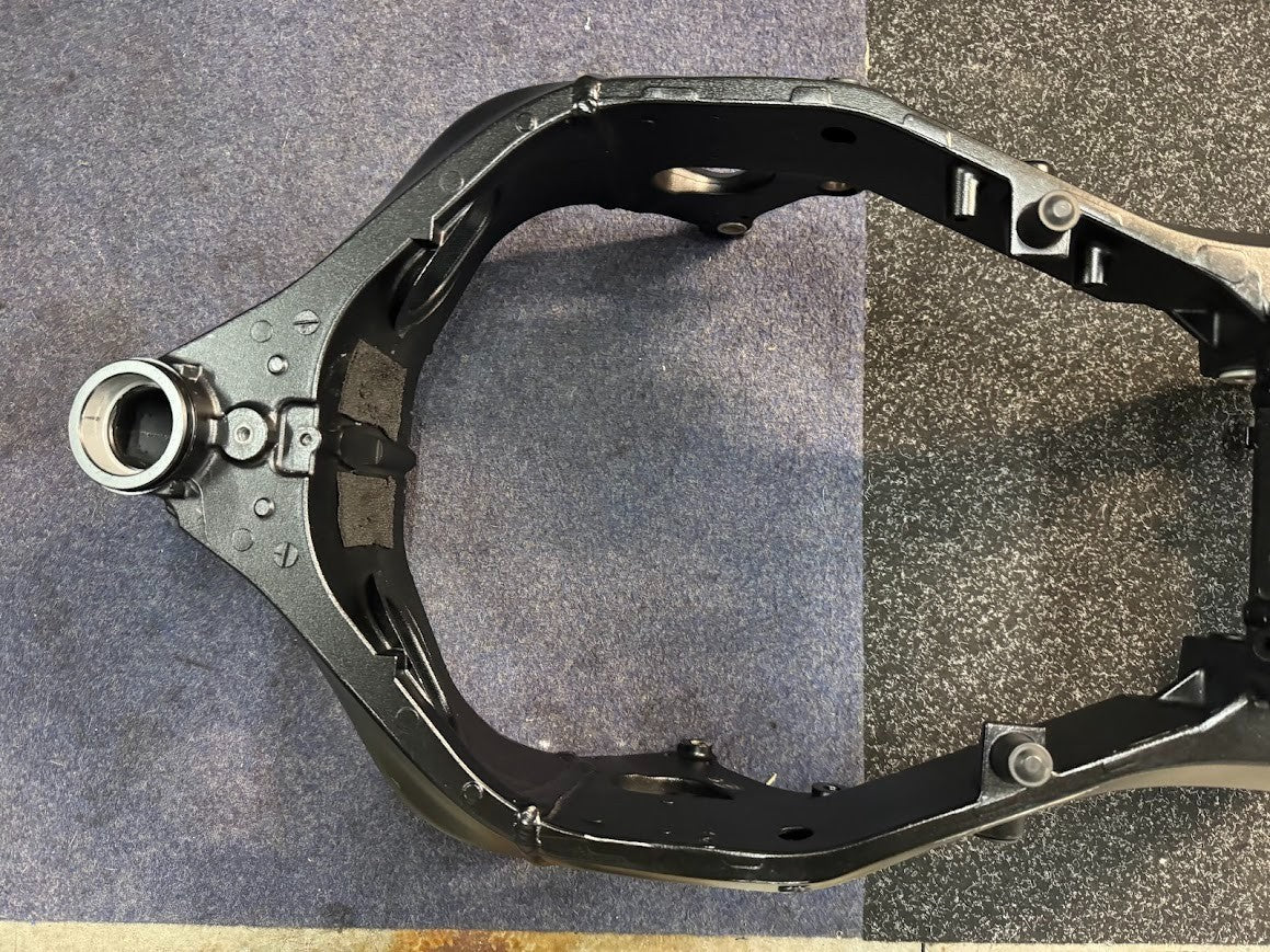 Suzuki GSXR 1000 2007-2008 Main Frame *CLEAR TITLE w/PPSR* 41100-21H00-YAP