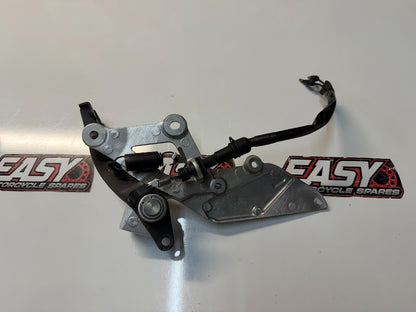 RH Footrest Bracket Assembly Honda CB 300F 14-18 2017 50600-KYJ-900